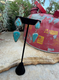 Vaquera Dangles
