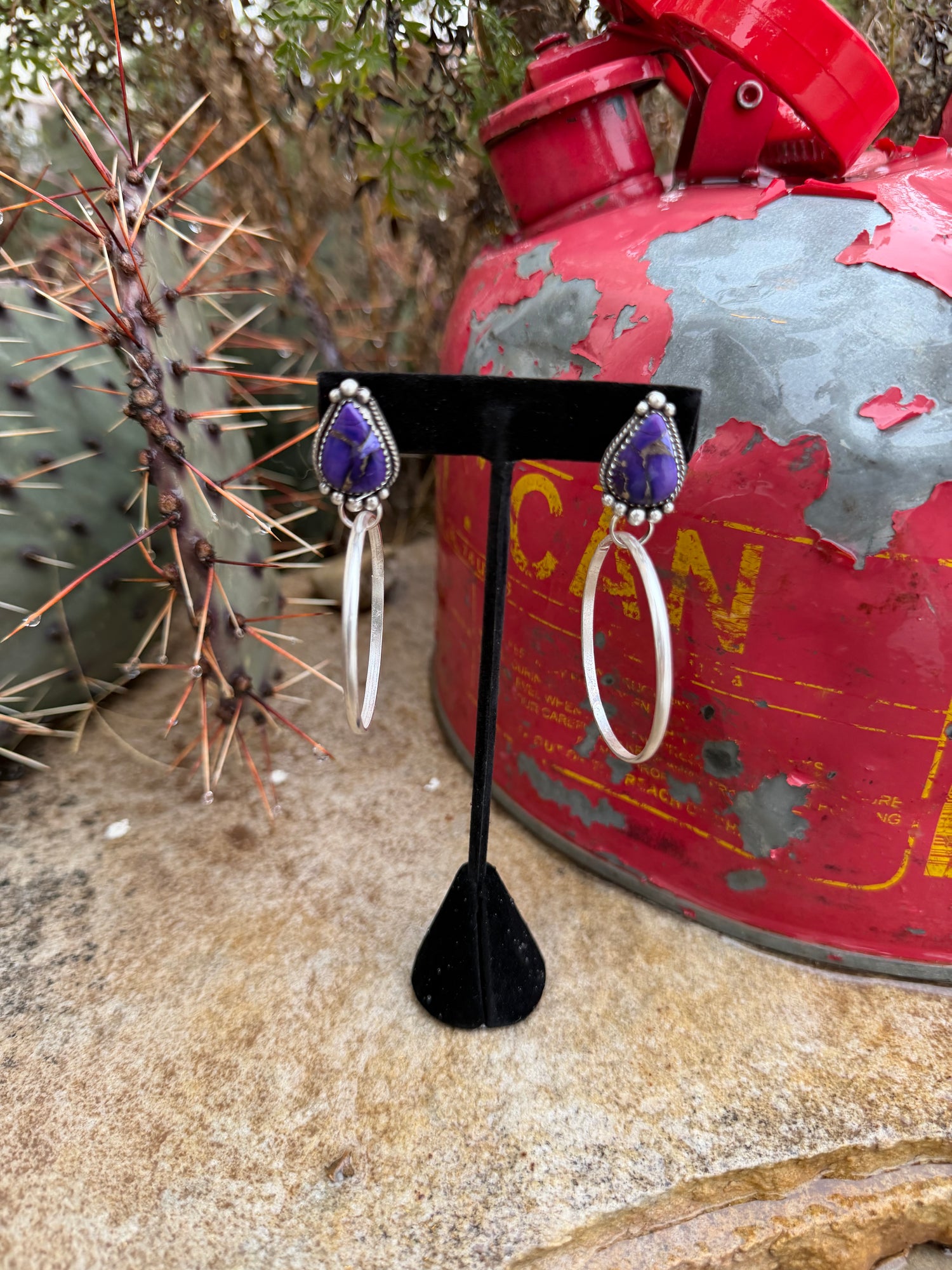 Purple Mojave Spiny Oyster Statement Hoops