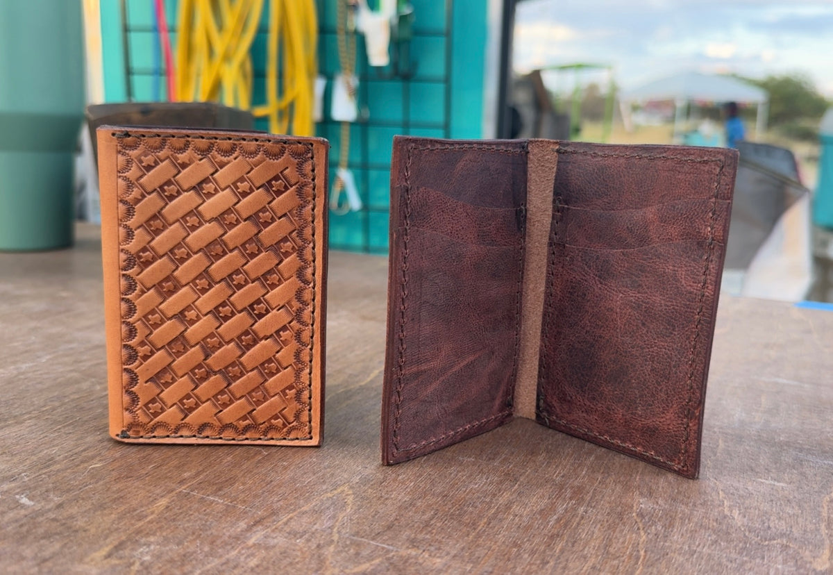 Aug23 Minimalist wallet class