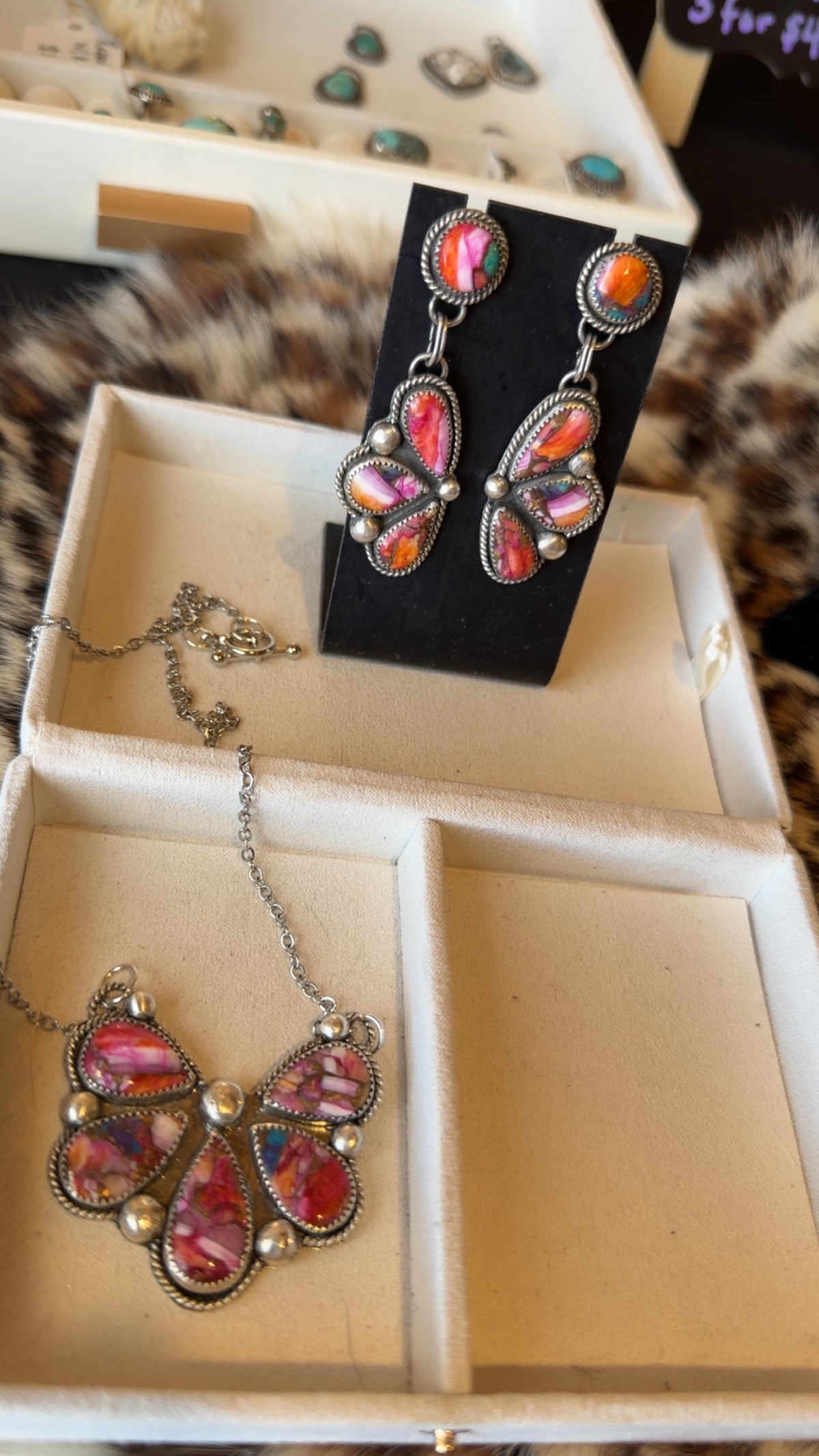 Custom Set Spiny Oyster